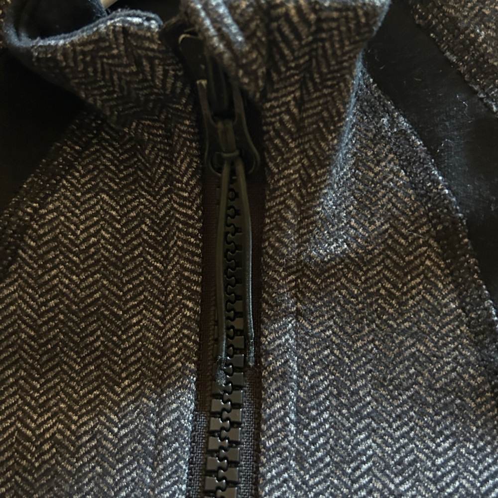 Lululemon Define Zip-Up Herringbone Jacket - image 2